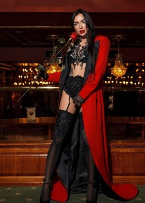 Проститутка АДРИАНА